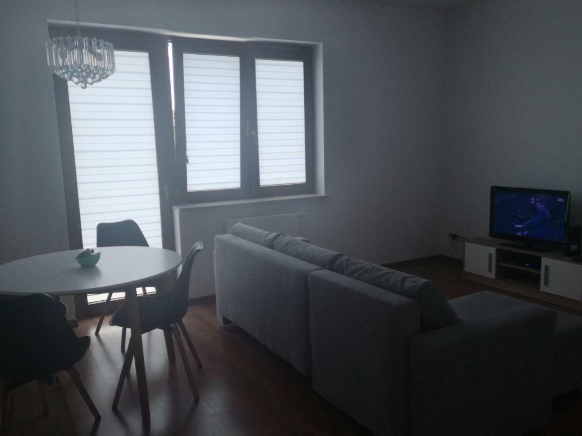 Apartament Przy Aquaparku Apartment Radom Exterior foto