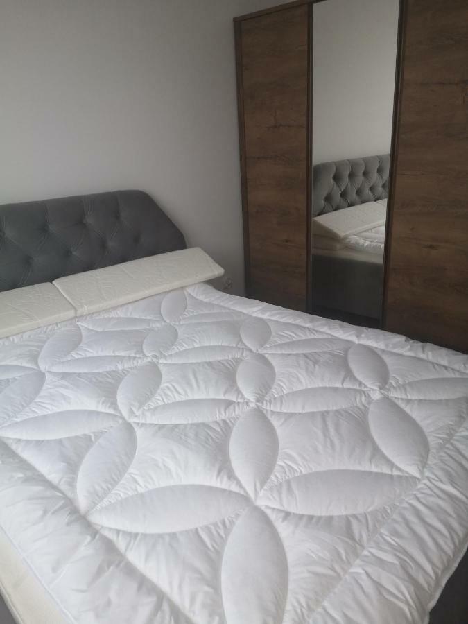 Apartament Przy Aquaparku Apartment Radom Exterior foto